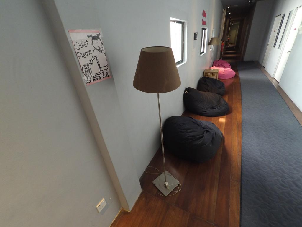 Ryokan Muntri Boutique Hostel Джорджтаун Экстерьер фото