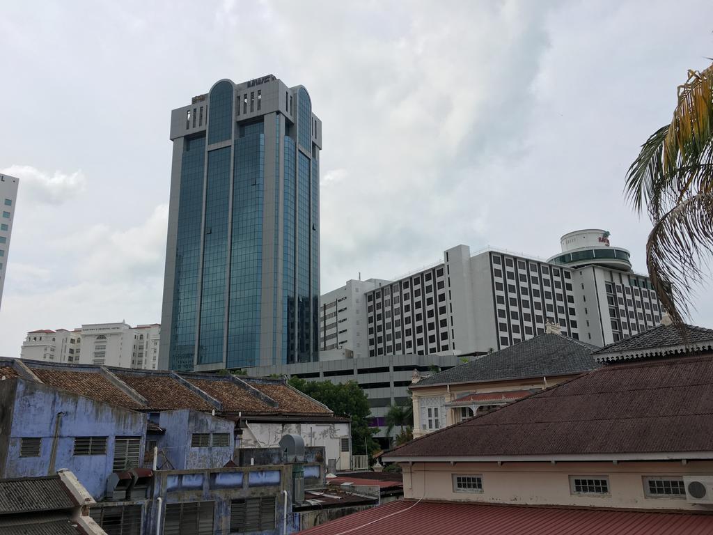 Ryokan Muntri Boutique Hostel Джорджтаун Экстерьер фото