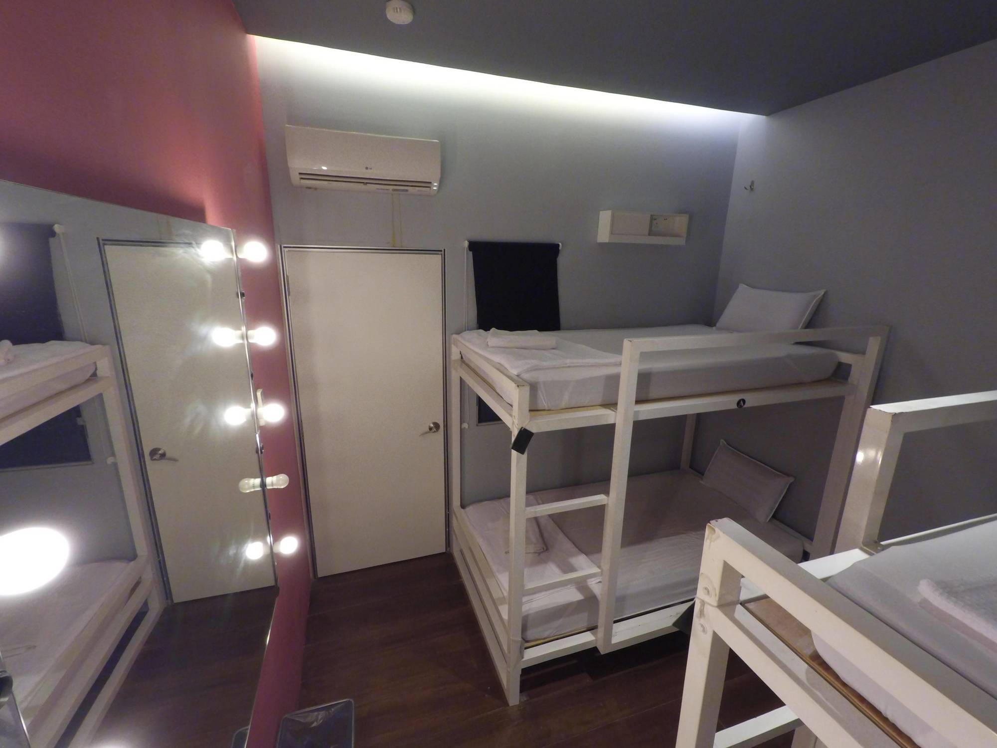 Ryokan Muntri Boutique Hostel Джорджтаун Экстерьер фото